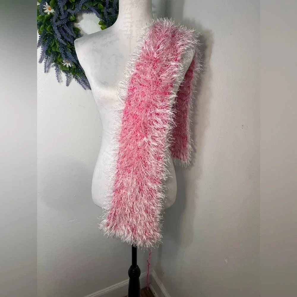 N/A pink white